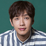 지금은 배우로 많이 알고 있지만 가수로 데뷔했었던 연예인들