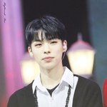 <b>YG</b> 보석함 출신 아이<b>돌</b>들 근황