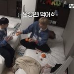 타쿠토한테 레드향 나눠준 <b>오성민</b> 원래부터 그런애였음