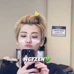 [NCT드림] <b>메컵쌤</b>한테 엔시티즌 써주세용 하고 부탁한걸까