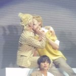 [NCT드림] 무대 <b>위</b>에서 이래도 되는건가