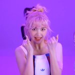 아니 <b>릴리</b> 저거 라이브 가능함..?