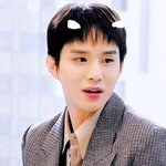 [NCT정우] 하 <b>아직</b>도 월요일이네;;