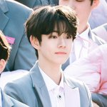 <b>올리</b> 진짜 귀엽지 않냐