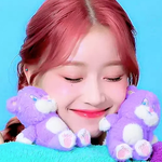 음방 막방하고, 멤버들 걱정돼 1명씩 같이 산책 갔다는 여돌 리더