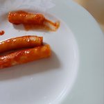<b>신전</b>떡볶이도 떡 잘라?