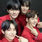 러브<b>킬라</b> 조 팀별셀카