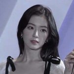 사진빨 ㅈㄴ 안받고 실물로 <b>압살</b>하는애들