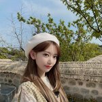 눈길이 계속 <b>가네</b>