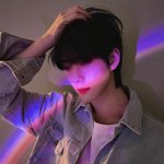<b>객관</b>적으로 보면 잘생긴거 맞는데