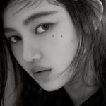 뉴진스 다니엘 버버리 화보 진심 <b>개찰</b>떡이네