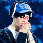 <b>첫</b>팬<b>콘</b>에서 미모 리즈 찍었다는