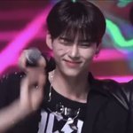 성한빈 <b>인디언</b>보조개 ㅈㄴ 귀여워;