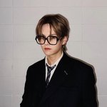 트레저 컴백 <b>기원</b> 정권찌르기