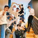 [펜타곤] 그냥 펜타곤이 <b>행복</b>하길