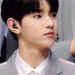 장하오 <b>눈물점</b> 너무 예쁨..