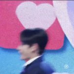 이렇게 해서<b>라도</b> 지웅오빠를 봐야겠다