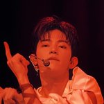 [모두드루와] 야 장<b>하오</b> 이거 끈 아니야..??