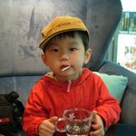 아기 <b>정현</b>