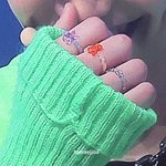 김태래 <b>반지</b> 이거 뭐냐?