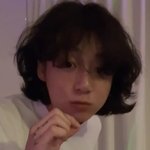정국이 왜 나보다 예쁘냐