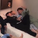 아니 트위터 켜자마자 개<b>당황</b>함 이게 뭐냐???
