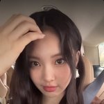 뉴진스 혜인 <b>볶음</b>머리 하니까