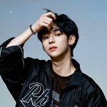 너 그냥 내 동생 <b>해라</b>
