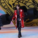 슬<b>렌</b><b>더</b>류 피지컬로 대한민국 상위 1퍼센트 안에 들 것 같은 한 남돌