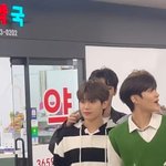 김태래 볼 찌르는 <b>이정현</b> 볼 사람