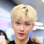 <b>리키</b> 샵 안 갔다왔대...
