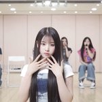 <b>지우</b> 진짜 개이쁘다