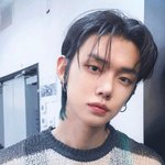 [TXT] <b>쭈니</b> 머리 자른건가??