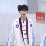 <b>누</b>가 장하오인가요