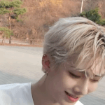 <b>리키</b> 애교봐 ㅋㅋ