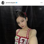 제니 <b>폼</b> 떨어졌다는거