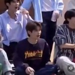 윤종우 쩍벌보다 이게 더 비호감인데