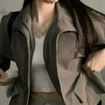 이런 <b>자켓</b> 이름이 머야?