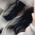 봄브 <b>흑발</b>했다