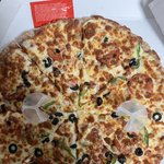 피자 <b>라지</b> 한판 다 먹어야지