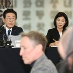 “외신 기자회견에서 이런 답을 해야 된다니 수치스럽다”