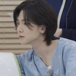 에이티즈 <b>여상</b>님 진짜 잘생겼어요