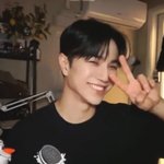 [피크타임] 매일같이 공계연애한다는 아이돌 커플