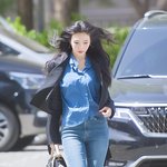스타일링에 <b>변화</b> 준 것 같은 레드벨벳 조이