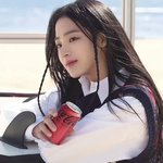 코카콜라 제로 들고있는 뉴진스 <b>청량</b> 그자체