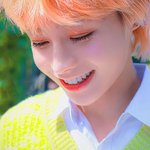 <b>한빈</b> 너무 요정같이 생기지 않음?
