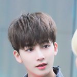 당 과다 <b>섭취</b> 시킬 작정인 남돌.jpg
