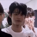 <b>김지웅</b> 이거 너무 하찮고 귀여워