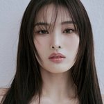 <b>지니</b> 솔로가수하려나
