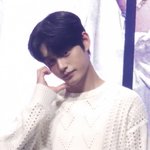 <b>김지웅</b> 영상 막캡 보고가줘